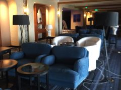 等候区-万达影城IMAX(海口日月广场店)