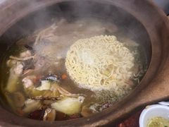 -威邵鸡煲(西华路总店)