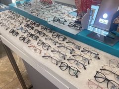 -宝岛眼镜·星创视光中心(新世界店)