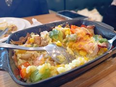 蒜香鸡肉培根芝士烤饭-萨莉亚意式餐厅(深圳北站店)