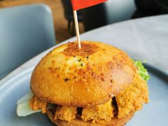-必胜客(上海新南方商城PH店)