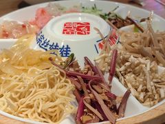 -怪噜范·老贵阳街头名小吃(汇金星力城店)
