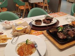 -豪享来牛排(人民店)