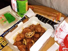 -BHC炸鸡(明洞总店)