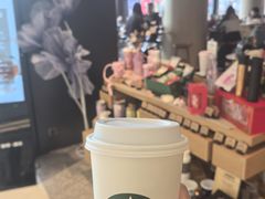 -星巴克臻选(上海合生汇1F店)