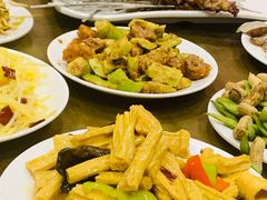 -清真·老金烧烤·小龙虾(奥体中路店)