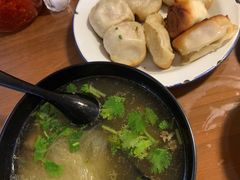 -舒蔡记生煎菜饭(云南中路店)