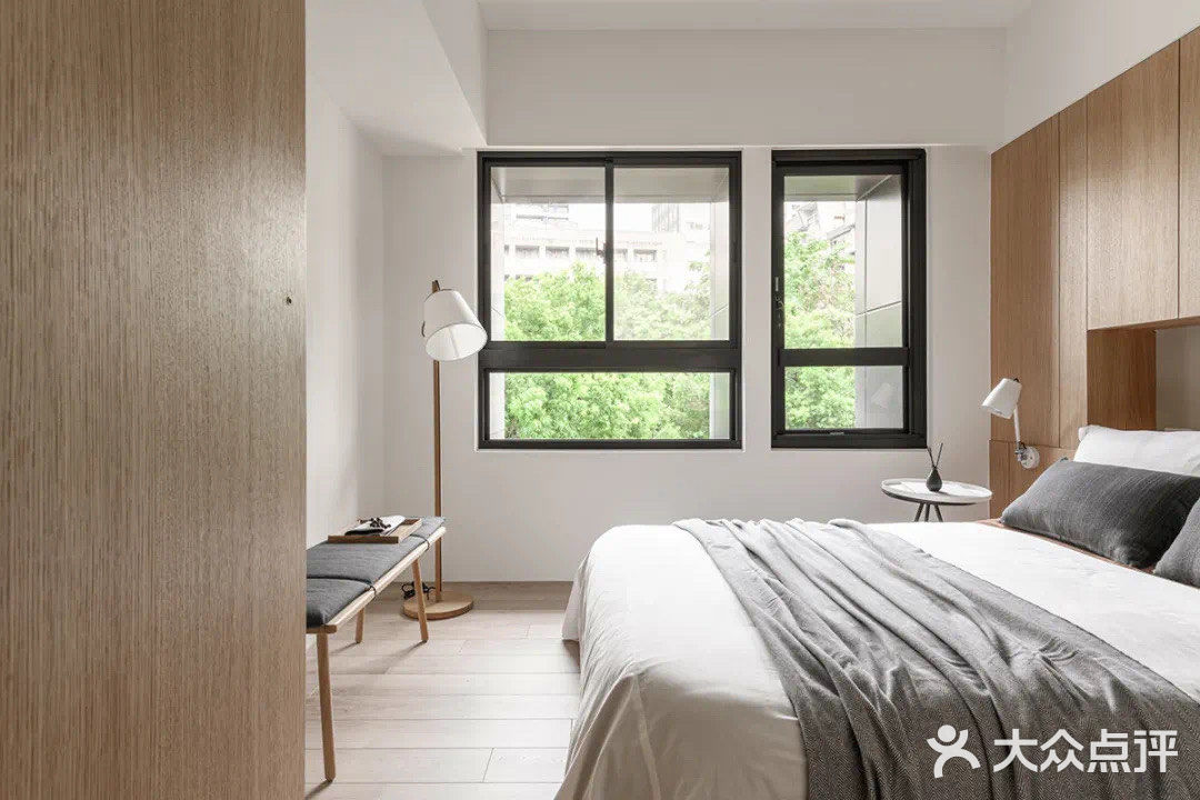 今日分享[礼花]简约风格装修，却比大多数人住的都舒坦。