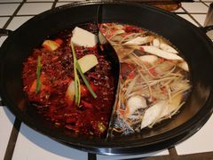 -贰回巷火锅馆(钟楼店)