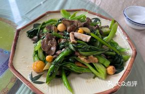 Chicken Offal Stir-fried with Chinese Cabbage