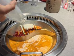 -生活如沸·顺德水牛奶火锅(大学路店)