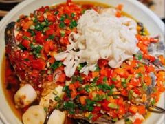 湘西一代霸王双椒鱼头-隐厨·中国菜馆(三里屯T+MALL店)