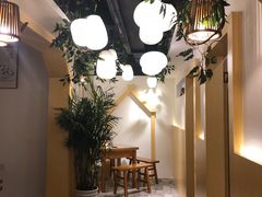 -邻家小馆(银都店)