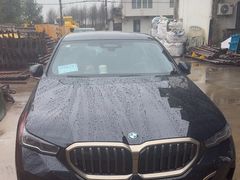 -上海宝信宝马4S店