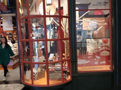-SISYPHE BOOKS西西弗书店(龙湖滨江天街店)