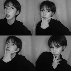 -变画·发型STUDIO