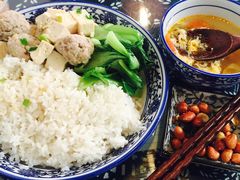 -蜗牛小馆醉乡民谣云南菜(惠新西里店)