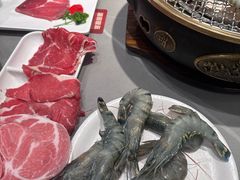 -山焱·炭火自助烤肉(周浦万达店)