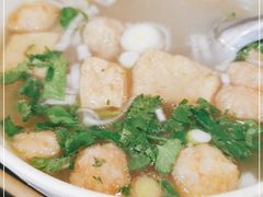 -何胖子丸子汤(南海街店)