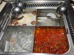 -海底捞火锅鲜切牛肉主题店(长寿路店)