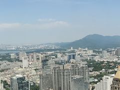 -云中捞高空旋转餐厅(商茂世纪广场店)