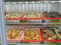 自助取餐区-菌海森林·非遗野生菌火锅(西山区滇池路摩根道店)