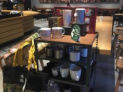 -星巴克臻选(郑州国贸360广场店)