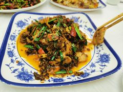 盐菜炒回锅肉-聚福源·特色川菜馆·烤羊排