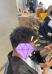 点击看大图 -MOVAN HAIR莫凡匠人发型屋