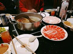 -鼎盛山海火锅(北戴河刘庄夜市老虎石浴场店)