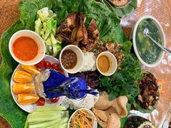 -沐毫傣泐云南菜孔雀宴•手抓饭傣味烧烤(曼听店)