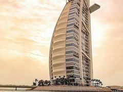 -迪拜帆船酒店海底餐厅