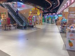 -中百仓储超市有限公司(越秀星汇维港店)