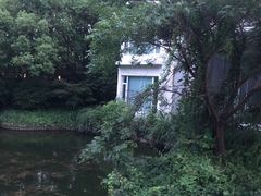 -上海怡沁园度假酒店