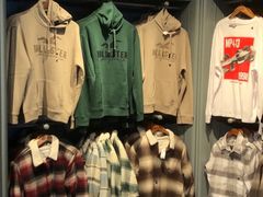 -Hollister(天环广场店)