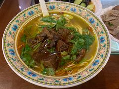 -金杨拉面王小吃面馆·牛三宝面·红烧牛肉粉