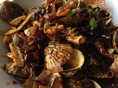 -赶海部落海鲜城(海阳路店)