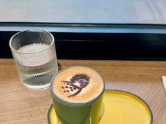 拿铁-潮一不贰·法式甜品·生日蛋糕·西式简餐(外滩店)