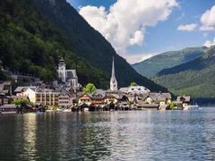 -多瑙河畔鞋履雕塑