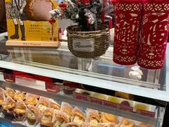 -西树泡芙(湖滨银泰in77B区店)