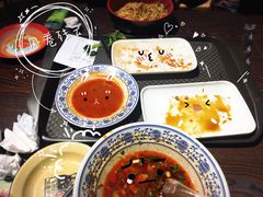 -爆炸头阿姨小四川正宗川味小吃(无任何分店)