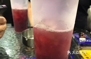 Black Currant Green Tea