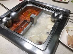 -海底捞火锅鲜切牛肉主题店(长寿路店)