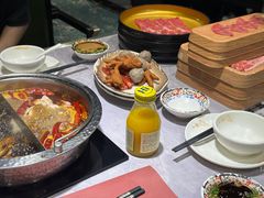 -一绪に寿喜烧自助(世茂广场店)