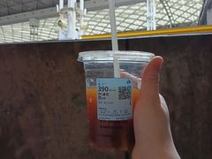 -瑞幸咖啡(东方广场中庭店)