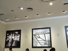 大堂-星巴克臻选(威海威高广场店)