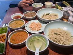 -裕兴记•蟹黄面馆(人民广场店)