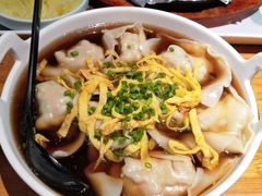 阿姨松茸馄饨-阿姨食堂