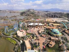 -七彩云南欢乐世界