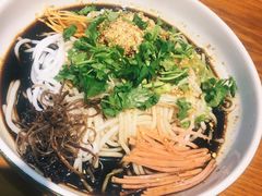 滇味凉米线-福照楼汽锅鸡·云南菜(护国路店)